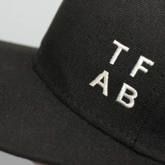 New Era 100% Polyester Black TA/FB Baseball Cap Hat One Size Adjustable Snapback - Picture 2 of 9